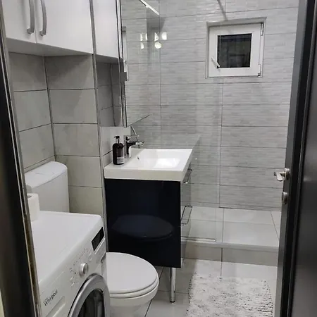 Apartment Mdm